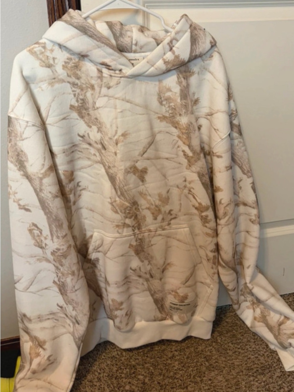 Comfrt Women’s Camo Hoodie